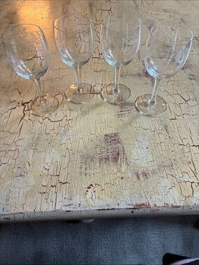 Princess House Clear Etched Wine Glasses - Set of 4